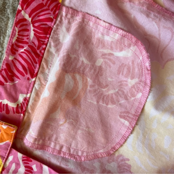 NEW VINTAGE LILLY PULITZER “WINNER’S CIRCLE” CAPRIS - Picture 9 of 12